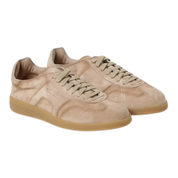 Low-Top Lace-Up with Laminated Logo