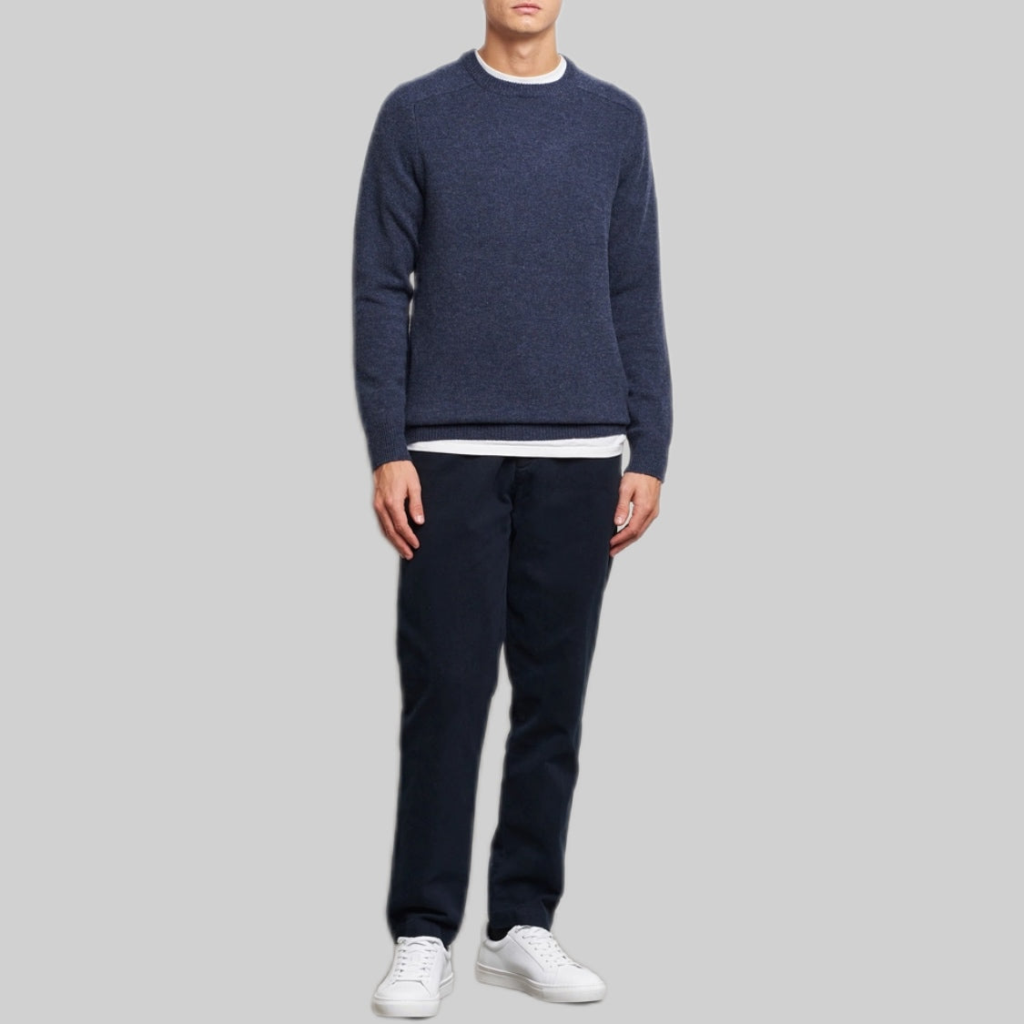 Brodick Lambswool Sweater - Navy