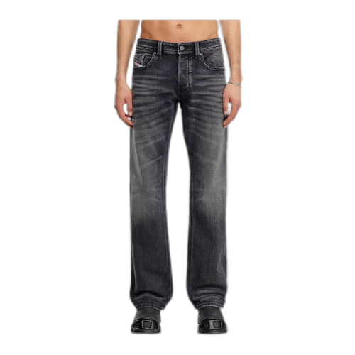 1985 Larkee Regular Jeans – Black Comfort Denim with Subtle Worn Look
