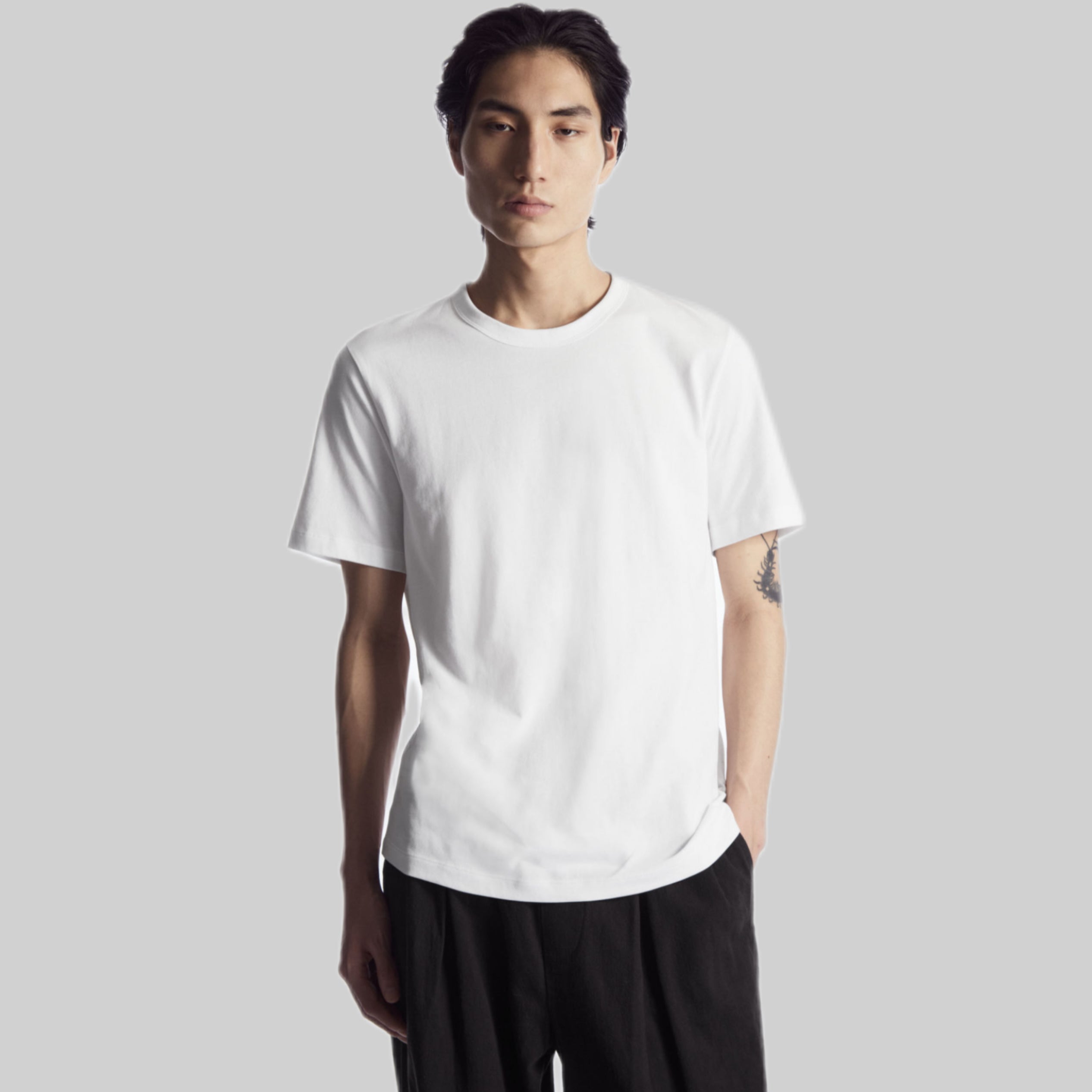 Cos t-shirt, men, white, frontside model