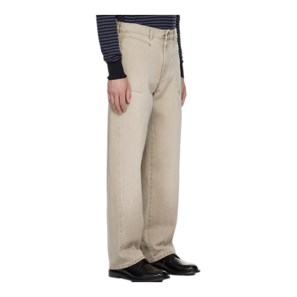 tapered jogger with pleats in light grey