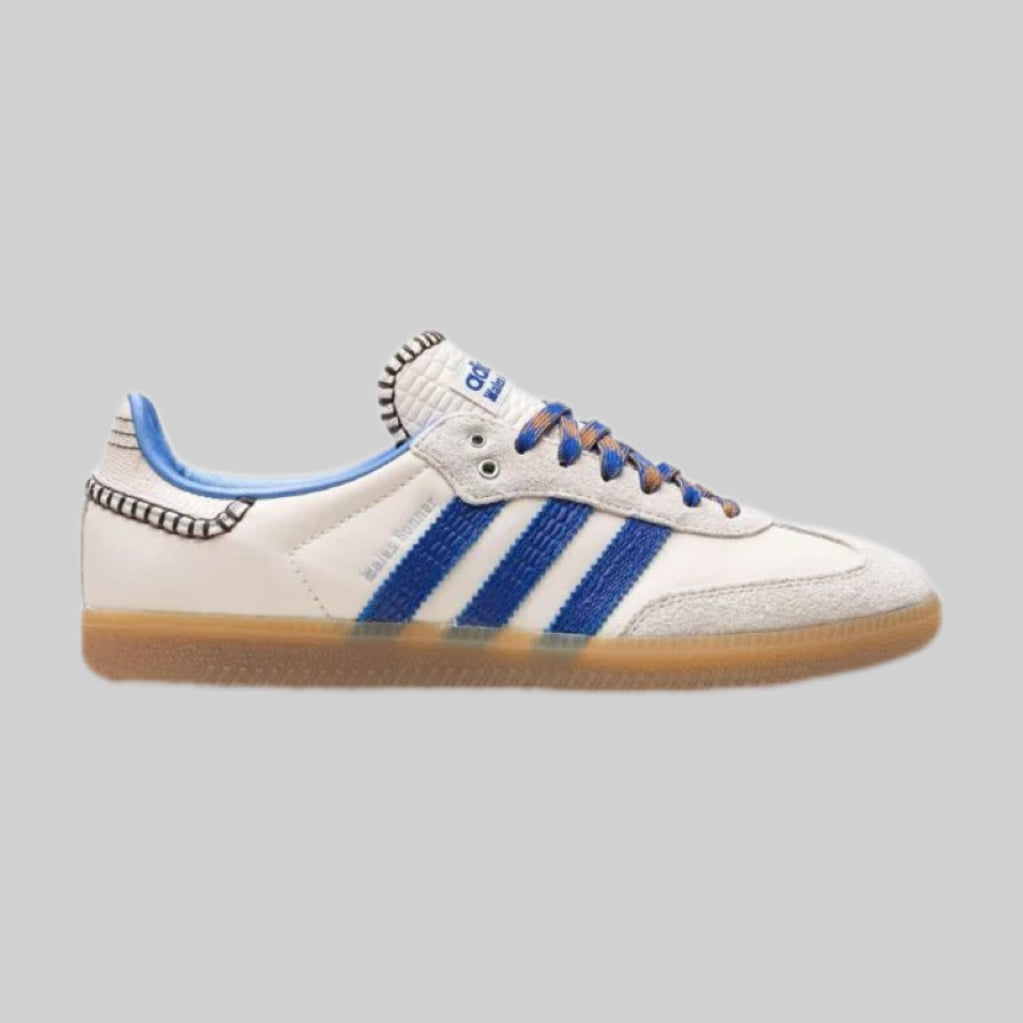 Adidas Originals sneakers, men, frontside, blue and white