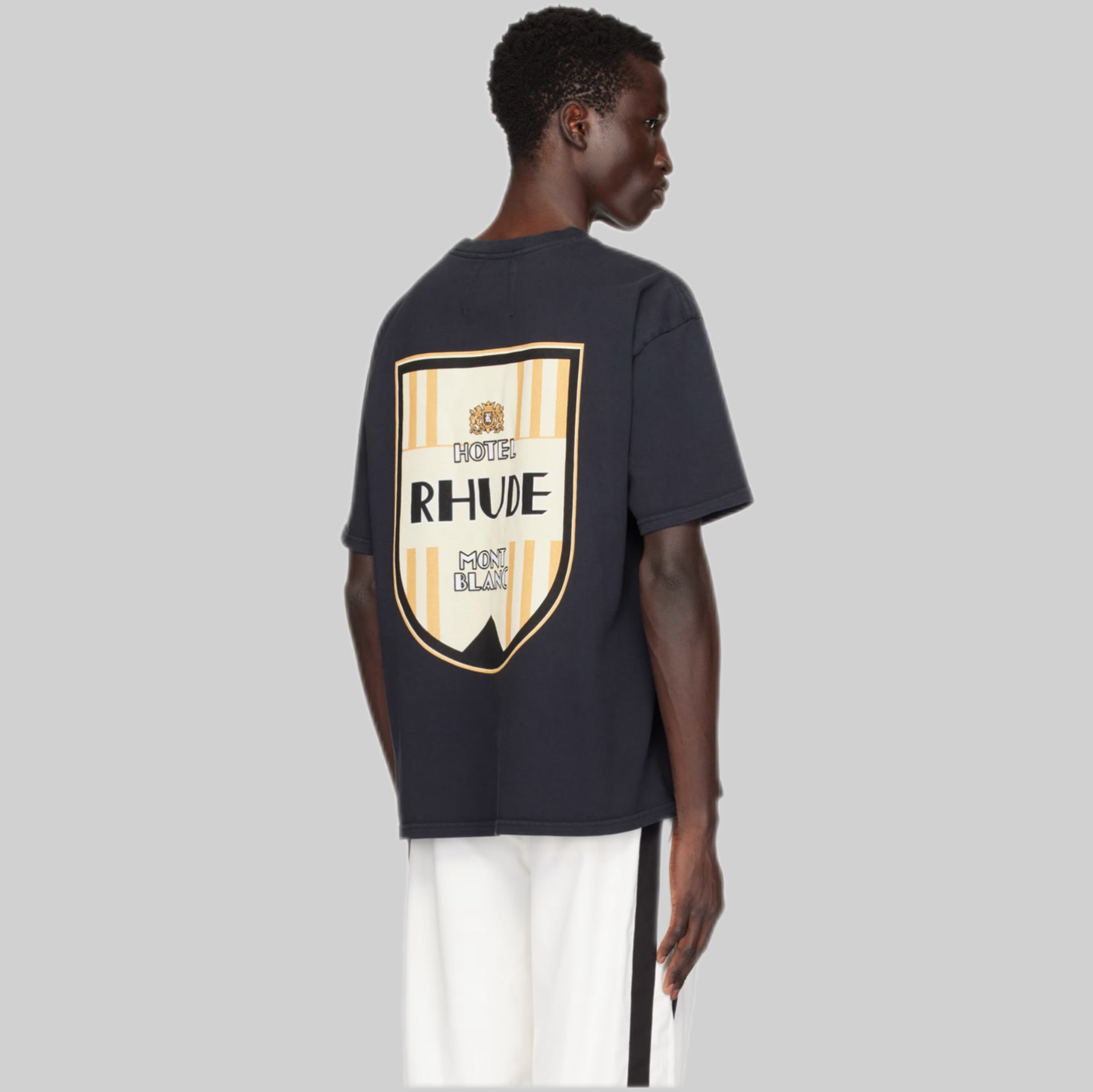 Black 'Mont-Blanc Hotel' T-Shirt