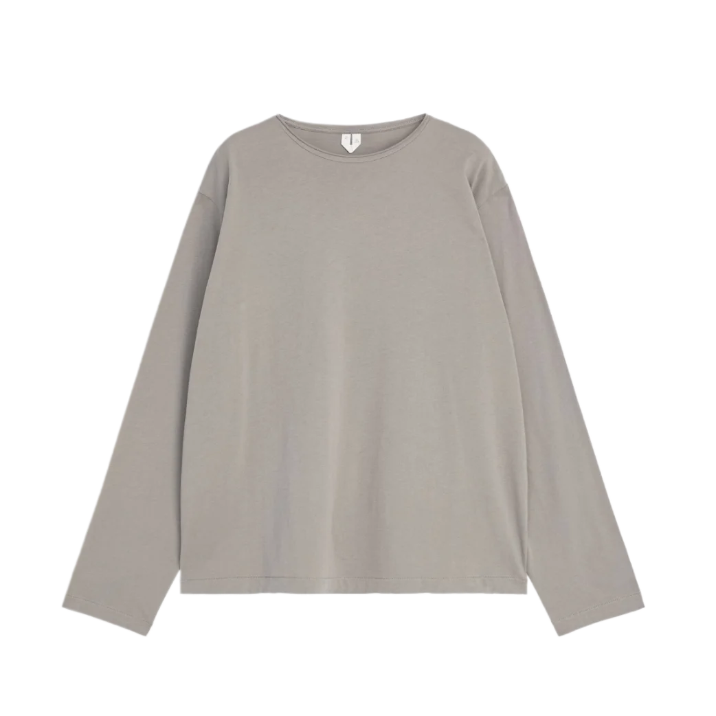 Long-sleeved T-shirt