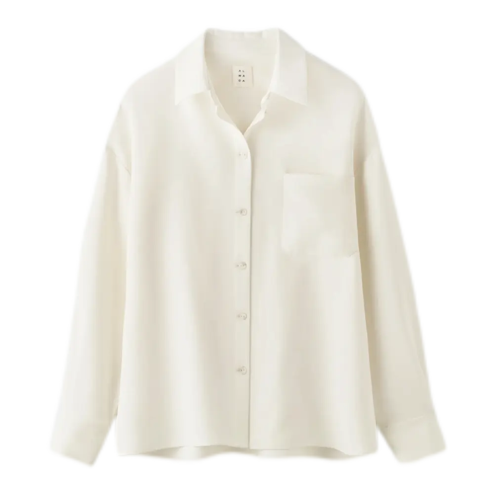 Almada Finn Crepe Shirt – Relaxed Fit in Cream