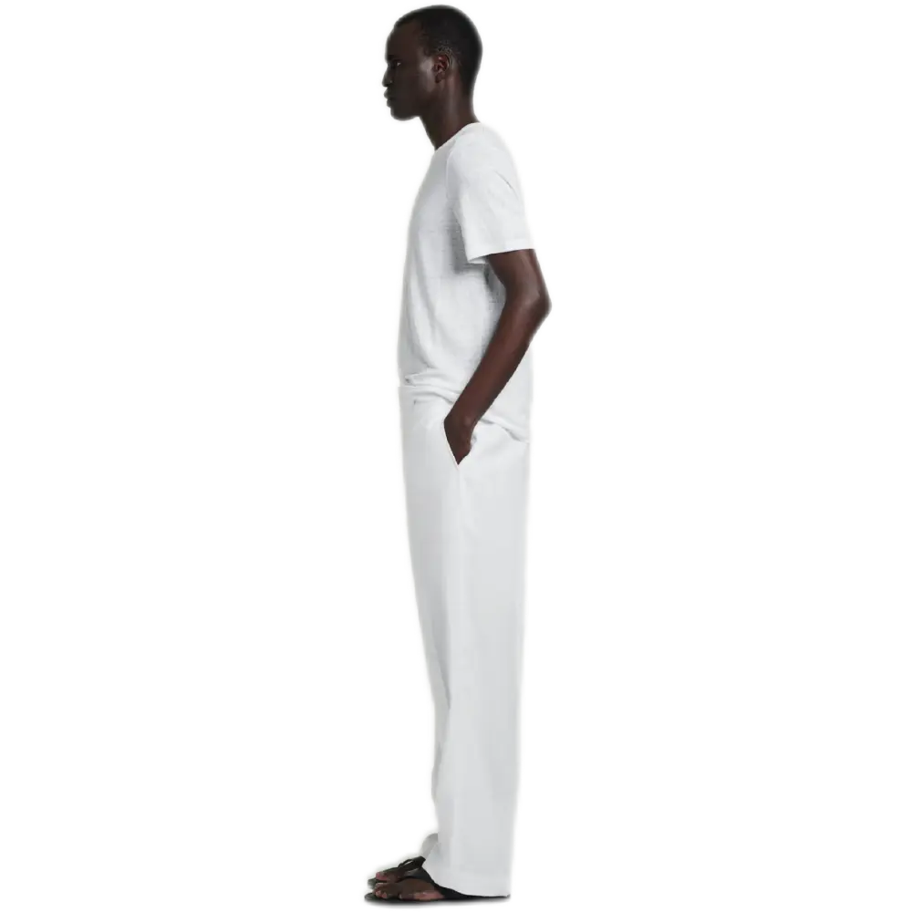 Linen Straight-Leg Trousers – Lightweight & Refined Comfort