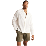 Boxy Shirt in White – Flat Collar & Relaxed Fit