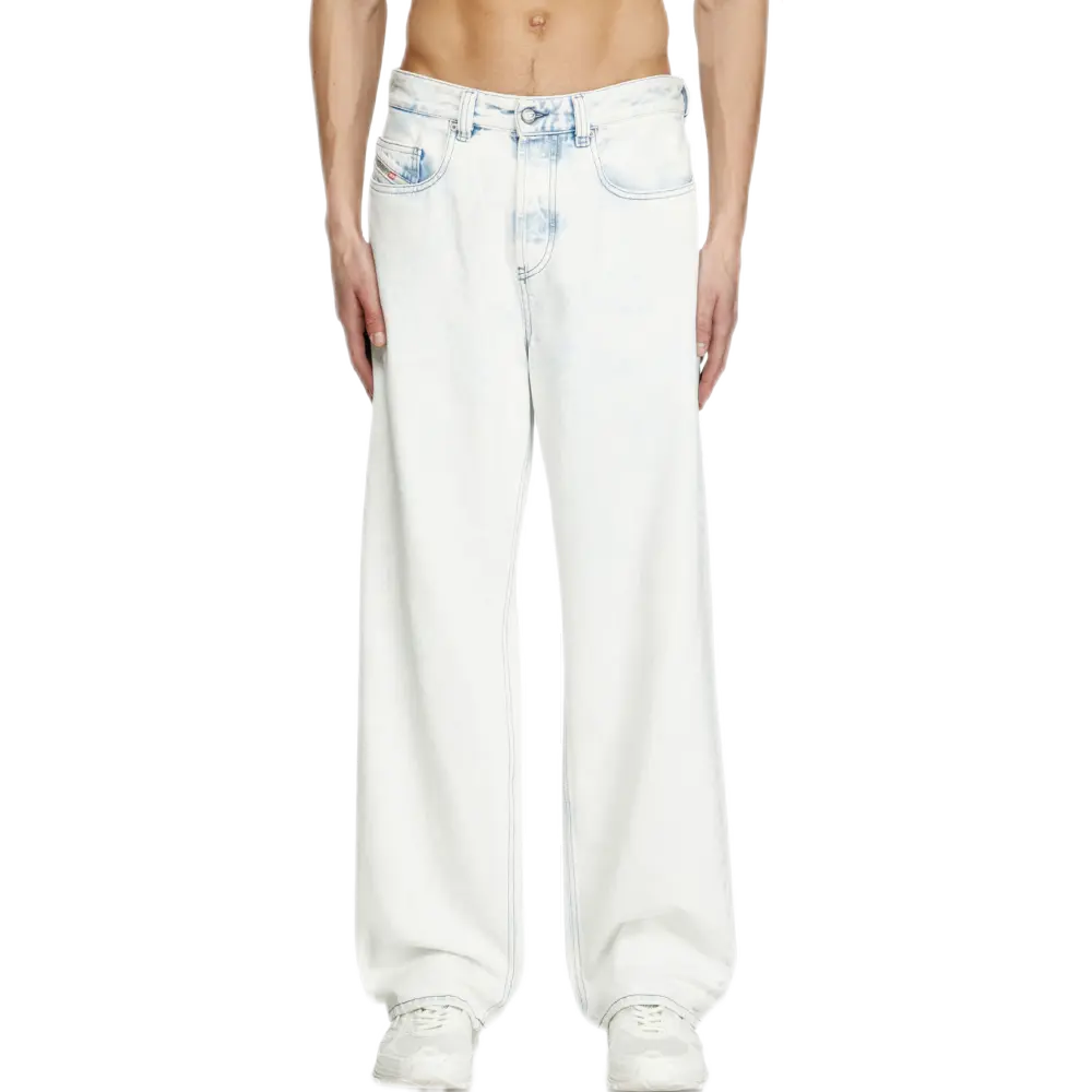 2001 D-Macro Relaxed Jeans – Low Waist & Ice Blue Wash